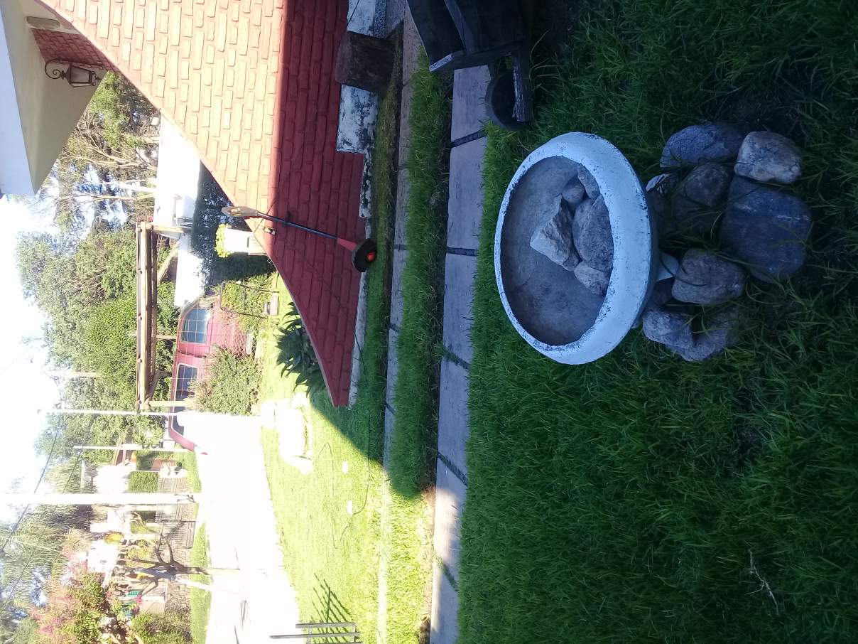 VENDO OPORTUNIDAD CASA EN UNQUILLO!! IMPECABLE PROPIEDAD CON PILETA MUY CERCA DEL CENTRO DE UNQUILLO