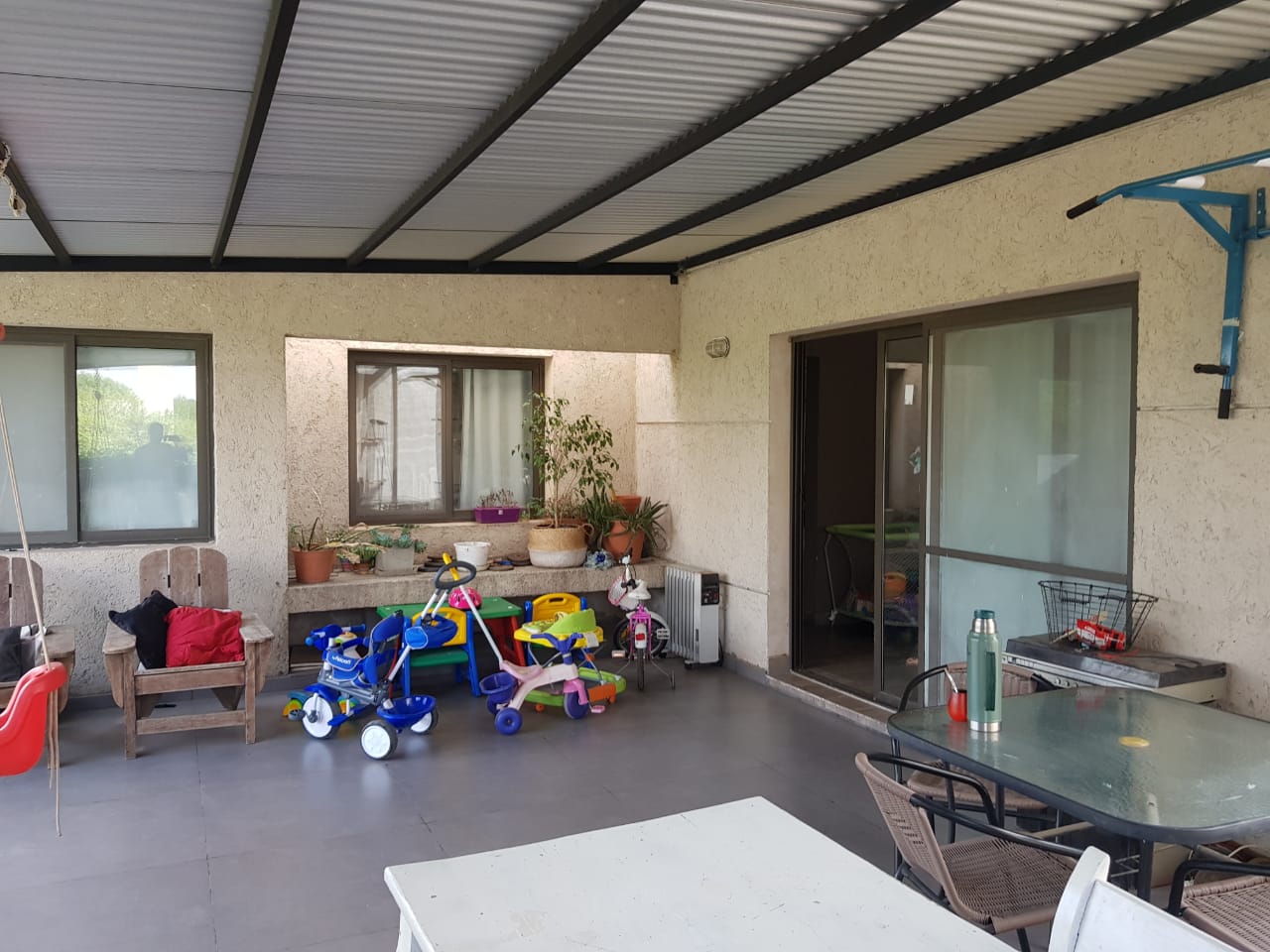 Vendo - Casa en Bº Cerrado Villa Catalina (Rio Ceballos) -  a pocos metros de E53