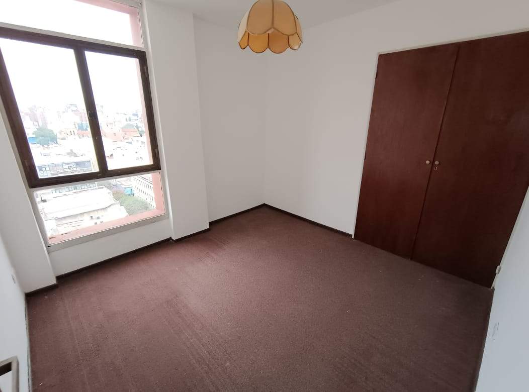 VENTA  DEPARTAMENTO UN DORMITORIO         BARRIO CENTRO