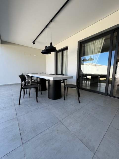 VENTA CASA 2 DORMITORIOS 2 BAÑOS DISTRITO SUR