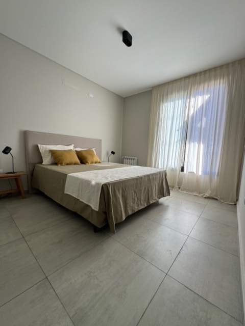 VENTA CASA 2 DORMITORIOS 2 BAÑOS DISTRITO SUR