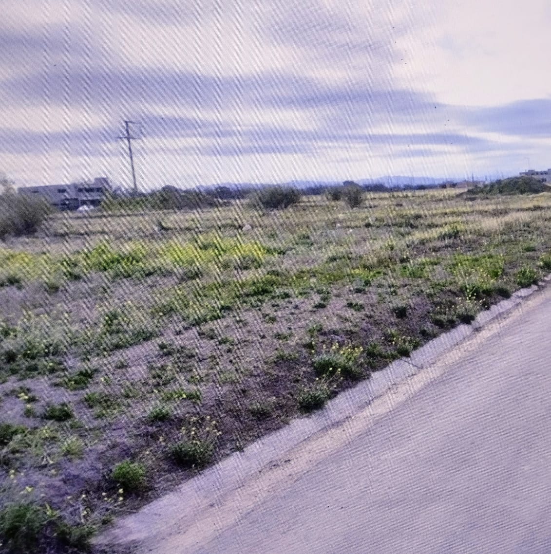 Vendo lote 3 de la manzana 50,de barrio La Docta, superficie 300,00Mts2.