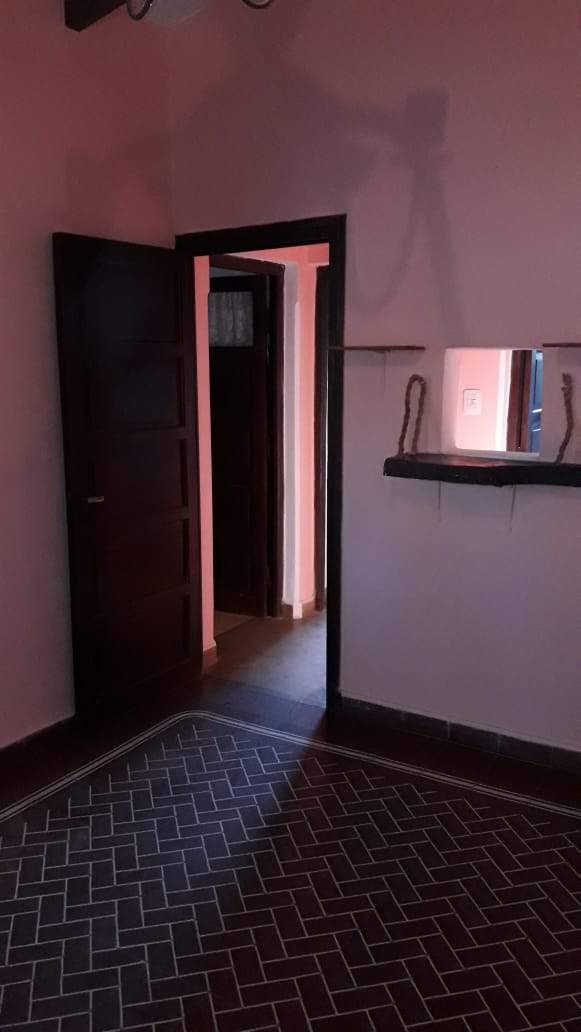 VENTA CASA-CAPILLA DEL MONTE- BARRIO BALUMBA-2 DORMITORIOS