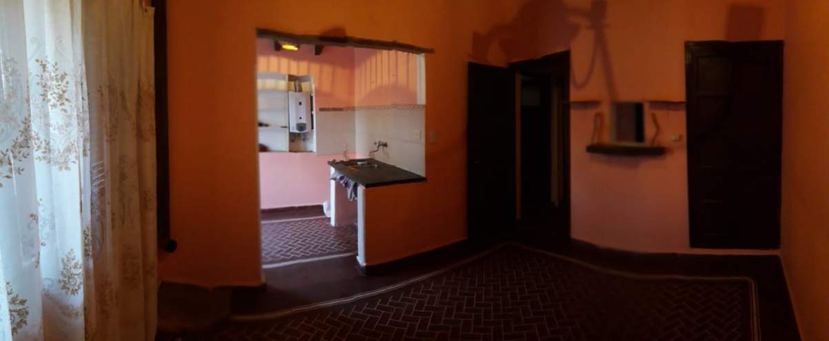 VENTA CASA-CAPILLA DEL MONTE- BARRIO BALUMBA-2 DORMITORIOS
