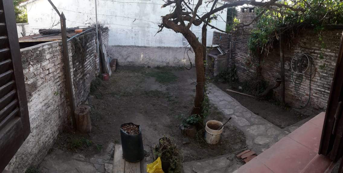 VENTA CASA-CAPILLA DEL MONTE- BARRIO BALUMBA-2 DORMITORIOS
