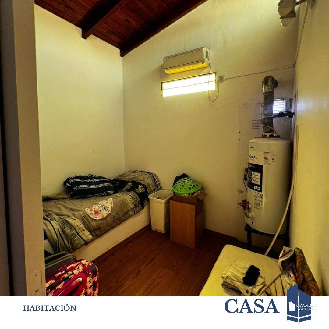 CASA EN VENTA. BARRIO SAN SALVADOR.