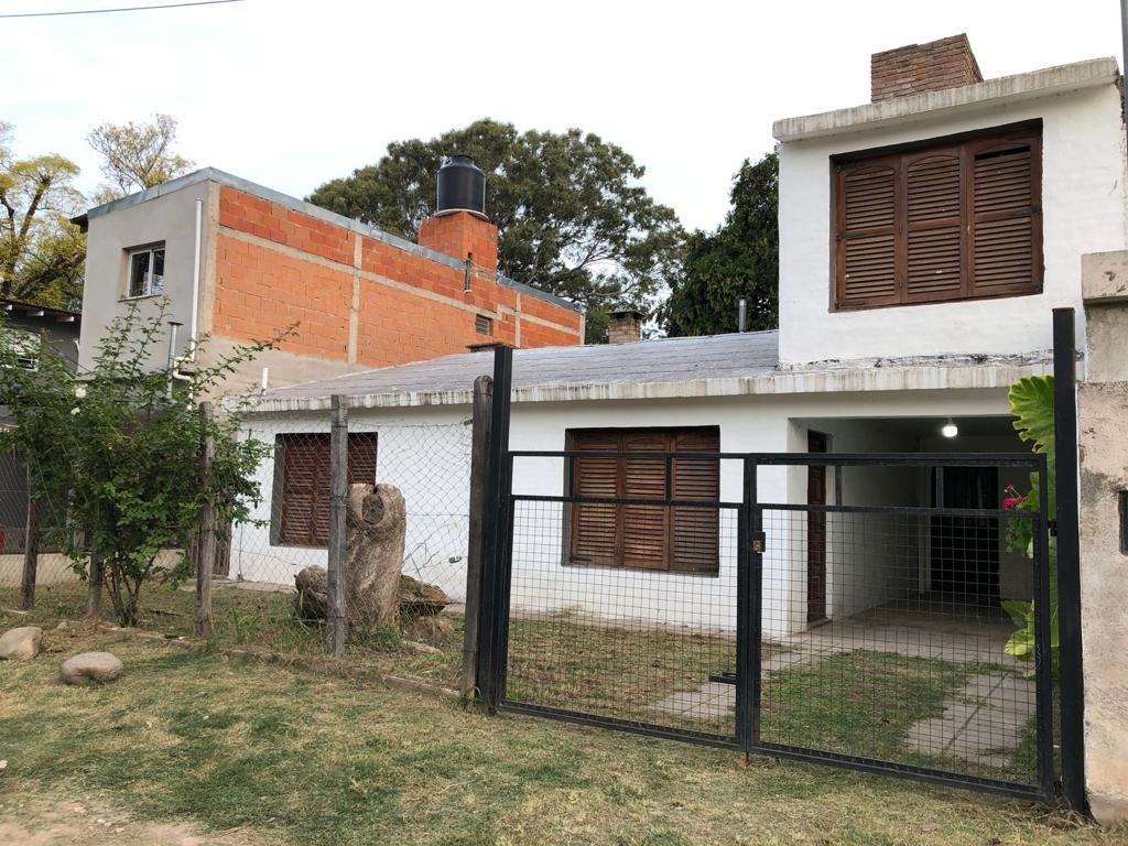 Casa en Quisquizacate Quintas de Arguello 3 dormitorios