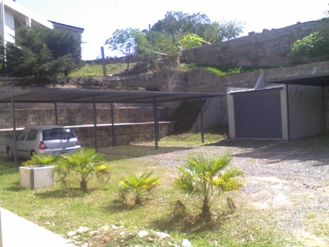 VENTA  COMPLEJO DE LOCALES Y OFICINAS VILLA ALLENDE