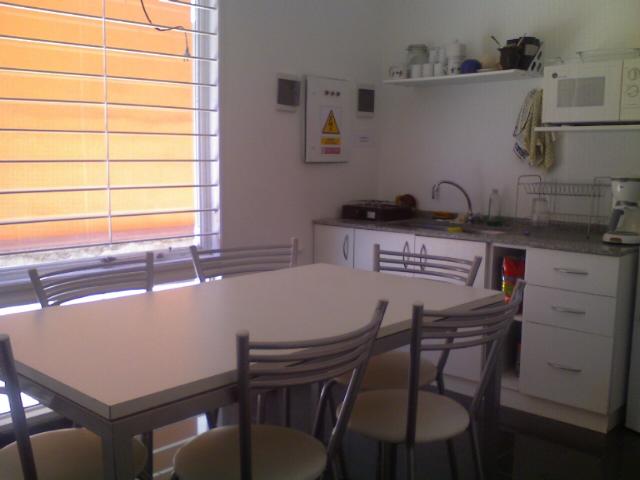 VENTA  COMPLEJO DE LOCALES Y OFICINAS VILLA ALLENDE