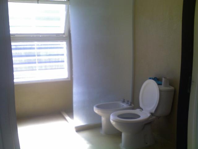 VENTA  COMPLEJO DE LOCALES Y OFICINAS VILLA ALLENDE