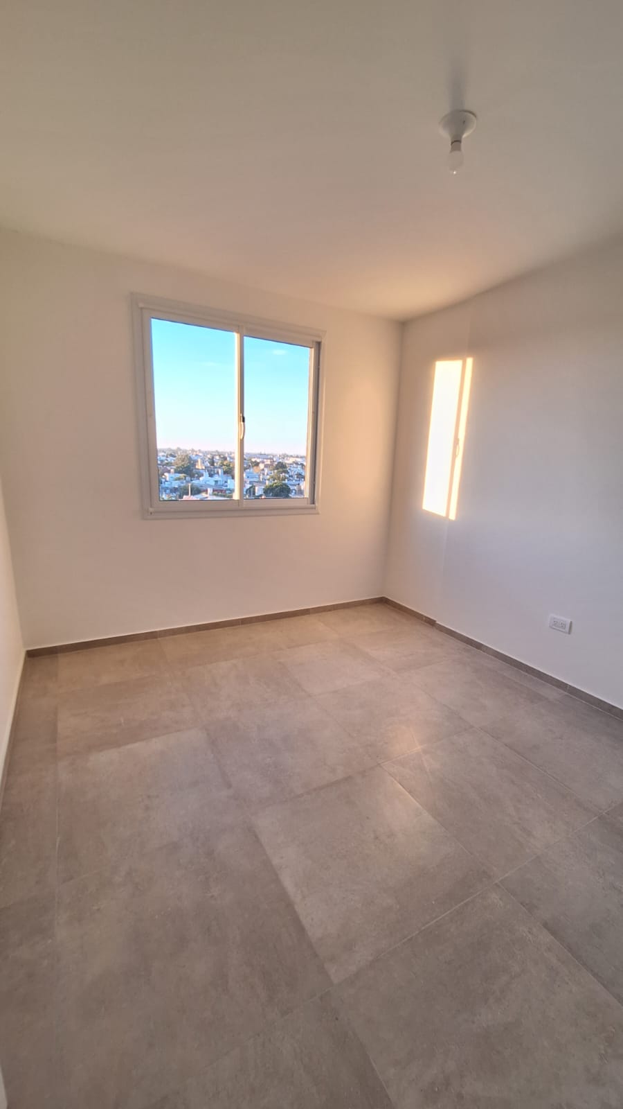 alta cordoba estrenar con balcon