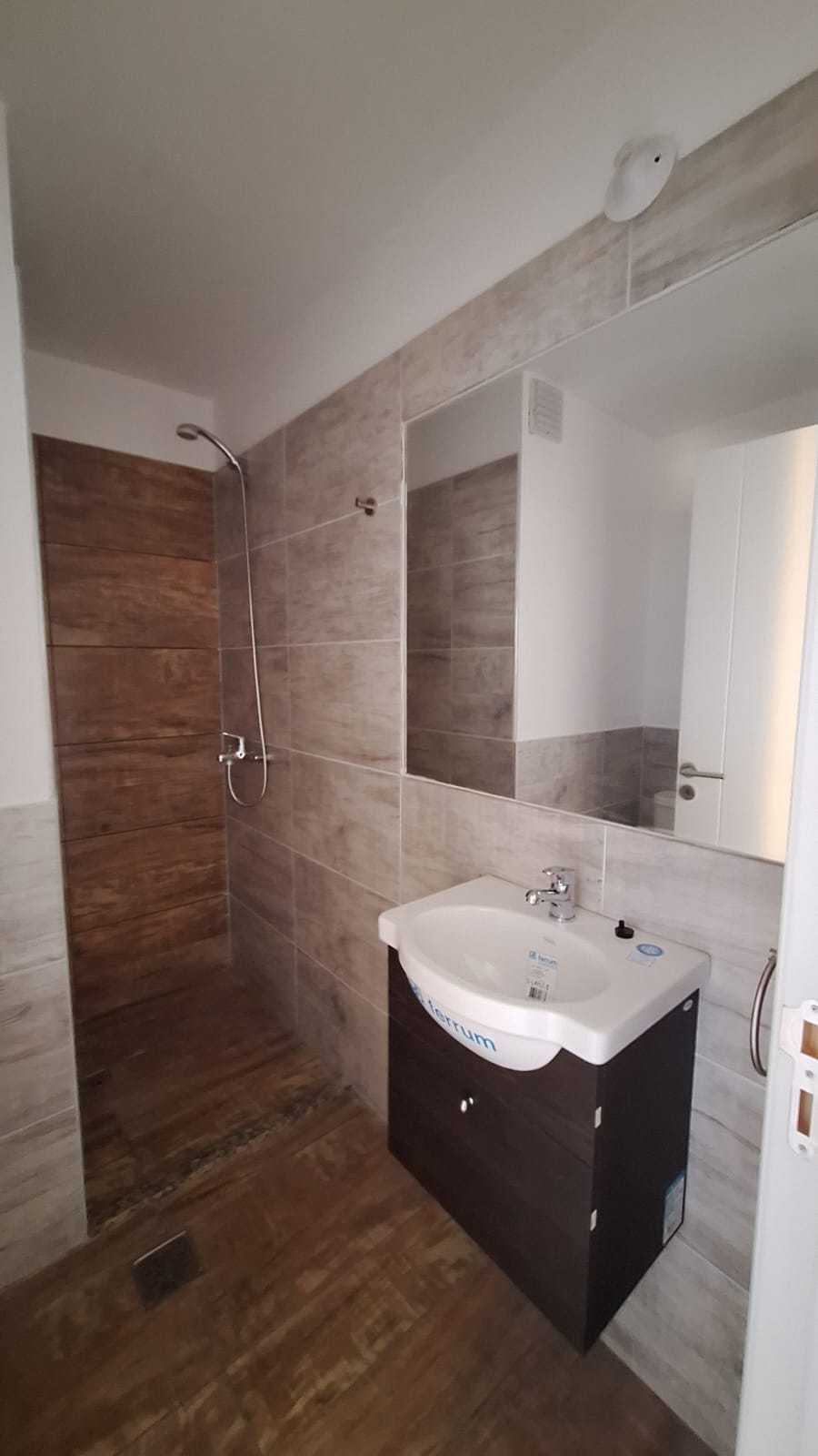 alta cordoba estrenar con balcon