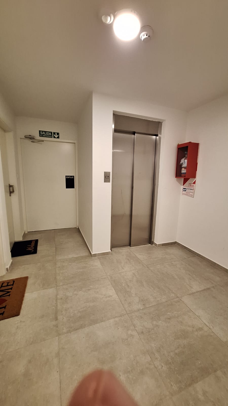 alta cordoba estrenar con balcon