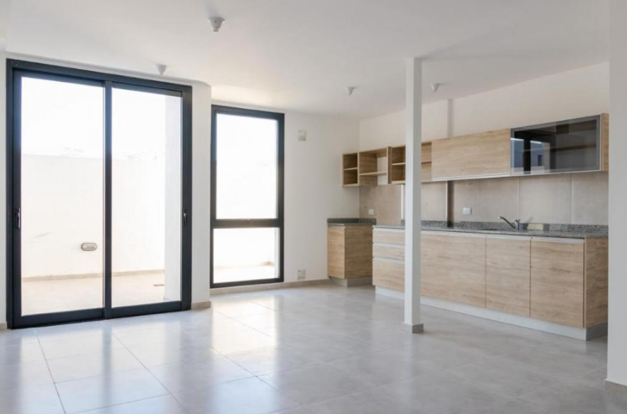 Venta Duplex 2 Dorm. con Cochera y Pileta