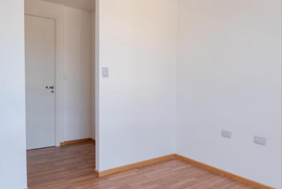 Venta Duplex 2 Dorm. con Cochera y Pileta