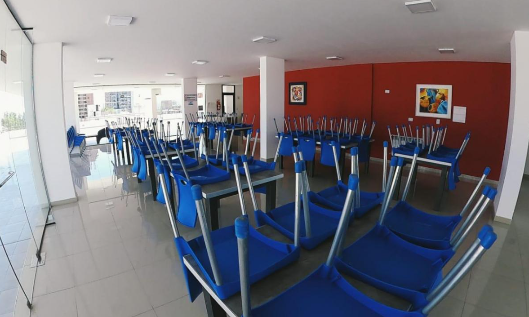 Venta Duplex 2 Dorm. con Cochera y Pileta