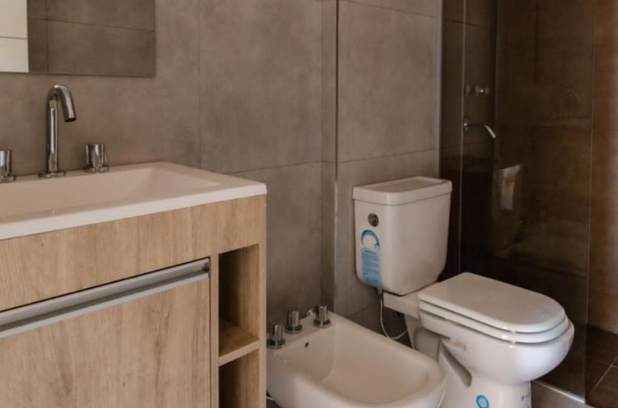 Venta Duplex 2 Dorm. con Cochera y Pileta