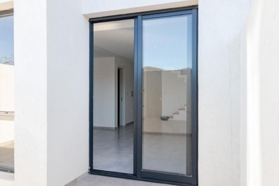 Venta Duplex 2 Dorm. con Cochera y Pileta