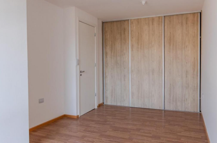 Venta Duplex 2 Dorm. con Cochera y Pileta