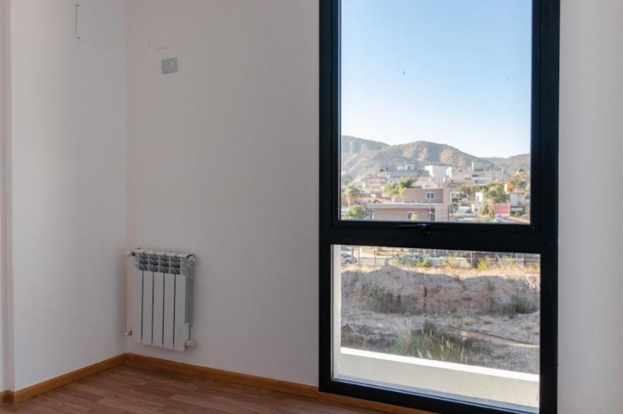 Venta Duplex 2 Dorm. con Cochera y Pileta