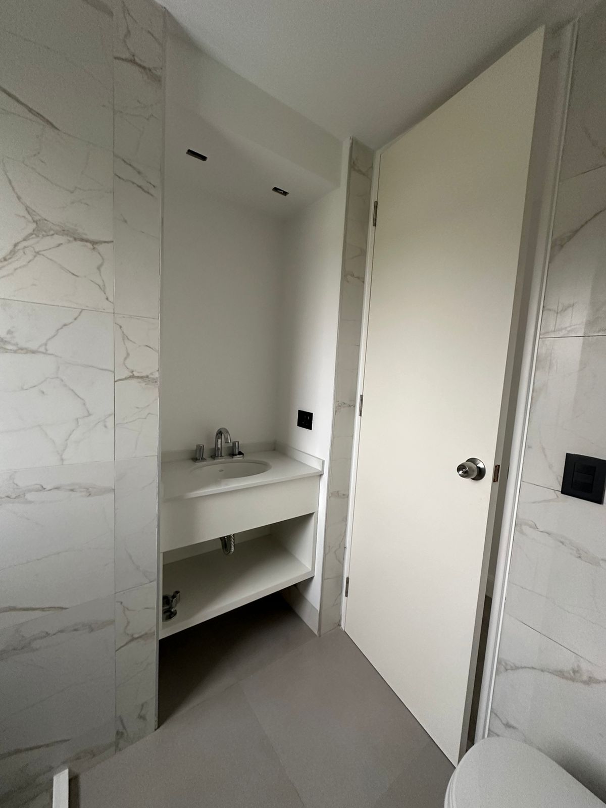HERMOSO DPTO A ESTRENAR DE UN DORMITORIO EN COMPLEJO SUMMUN - JARDIN CLARET