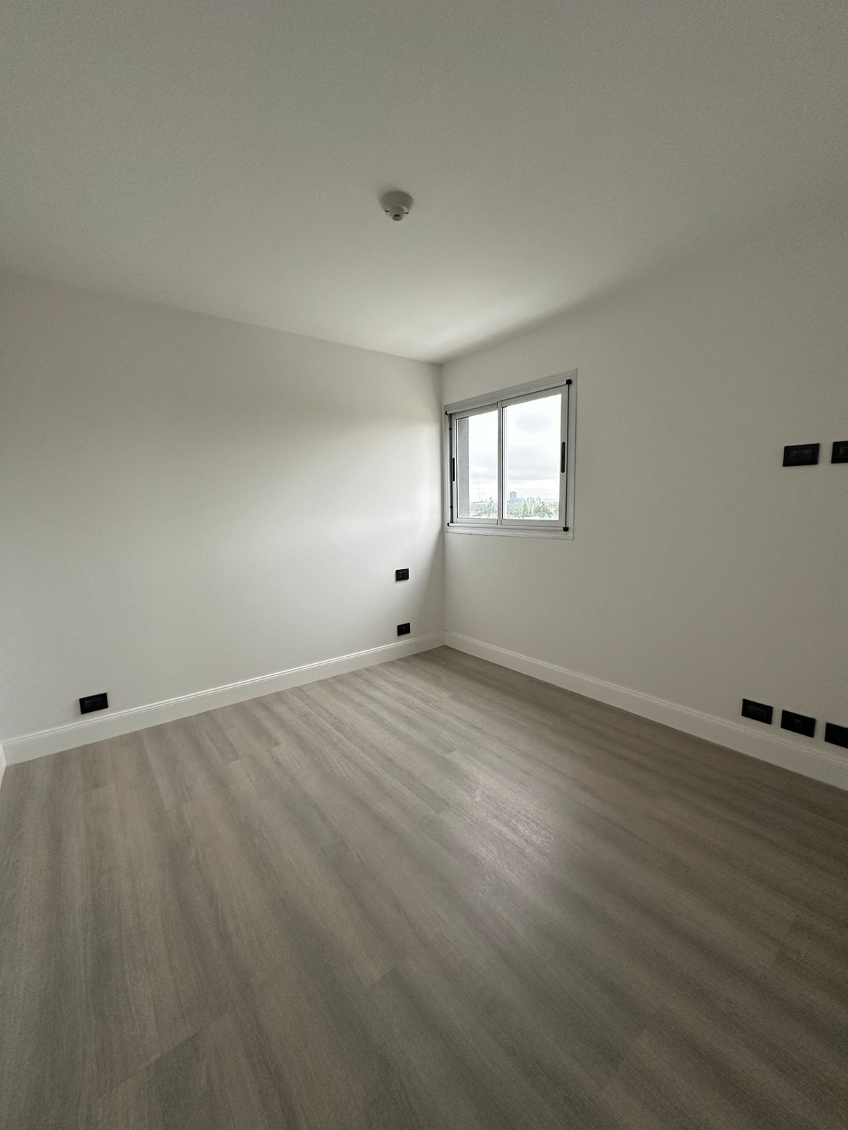 HERMOSO DPTO A ESTRENAR DE UN DORMITORIO EN COMPLEJO SUMMUN - JARDIN CLARET