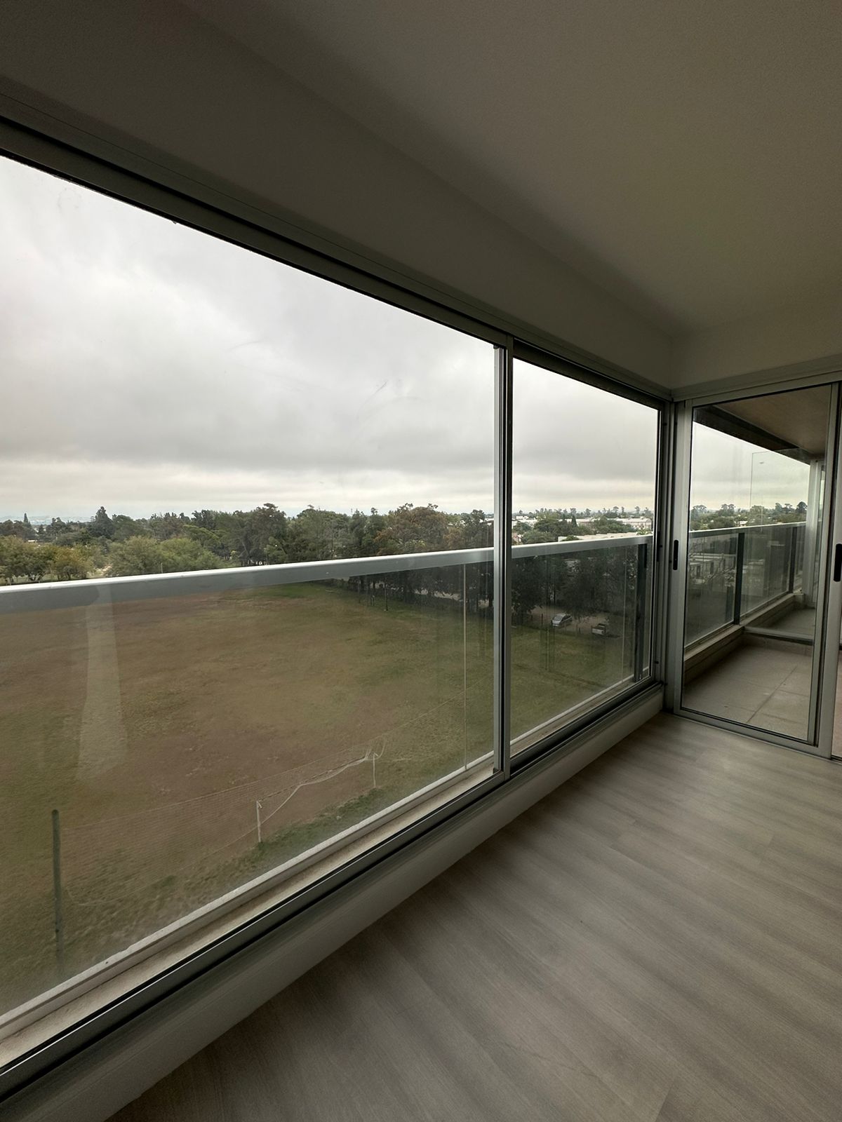 HERMOSO DPTO A ESTRENAR DE UN DORMITORIO EN COMPLEJO SUMMUN - JARDIN CLARET