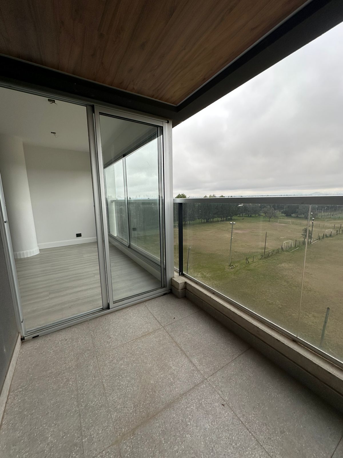 HERMOSO DPTO A ESTRENAR DE UN DORMITORIO EN COMPLEJO SUMMUN - JARDIN CLARET
