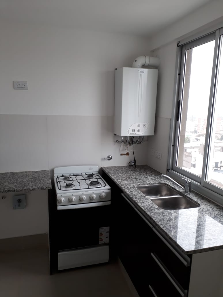 EN VENTA DEPARTAMENTO 1 DORMITORIO EDIFICIO INSIGNIA 3