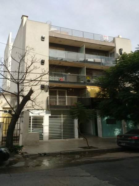 vENTA Departamento en tercer piso Alto Alberdi