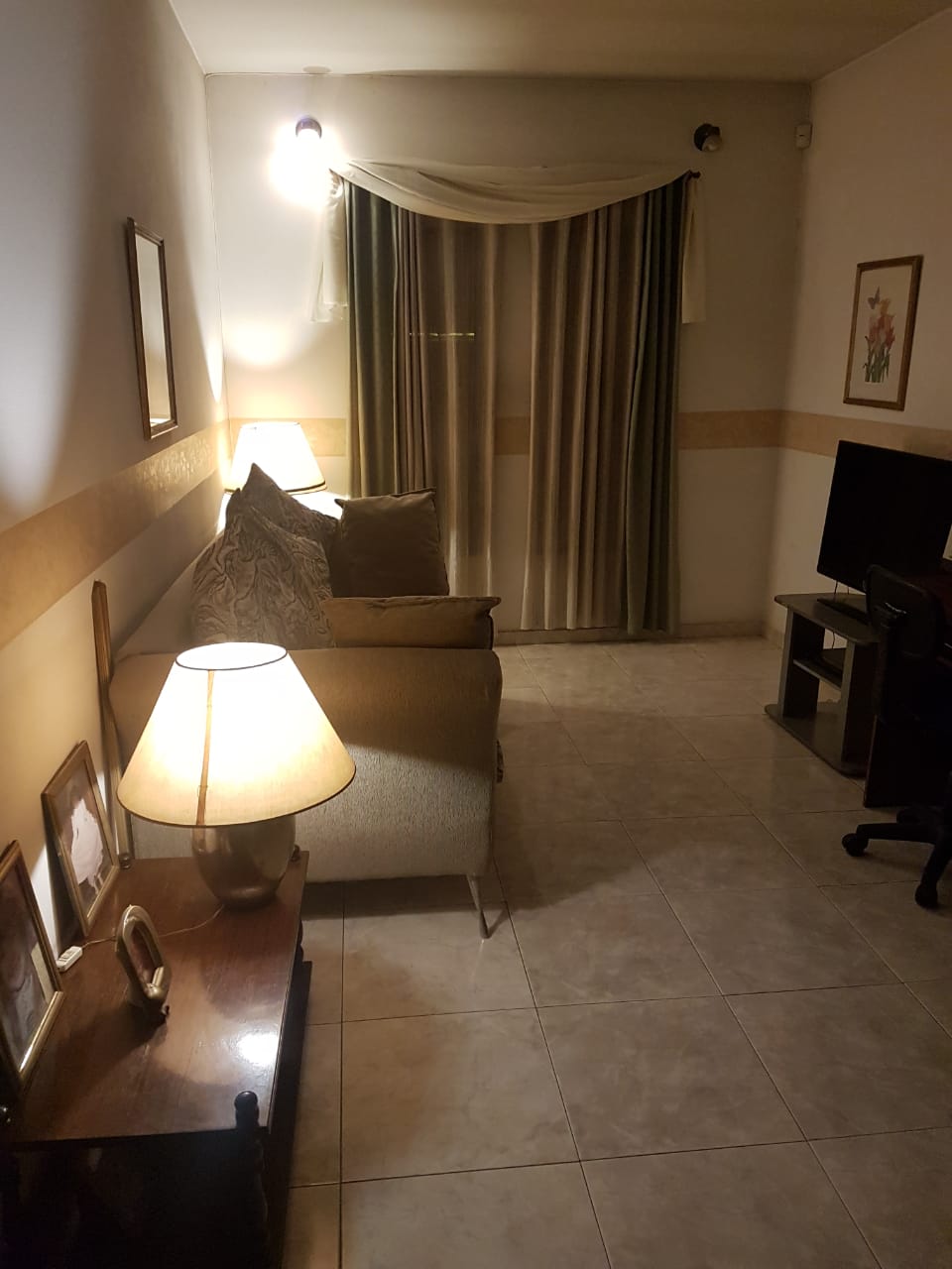 EN VENTA HERMOSA CASA EN EL CENTRO DE AL