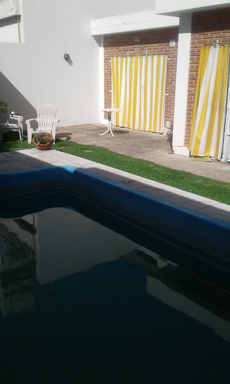 EN VENTA HERMOSA CASA EN EL CENTRO DE AL