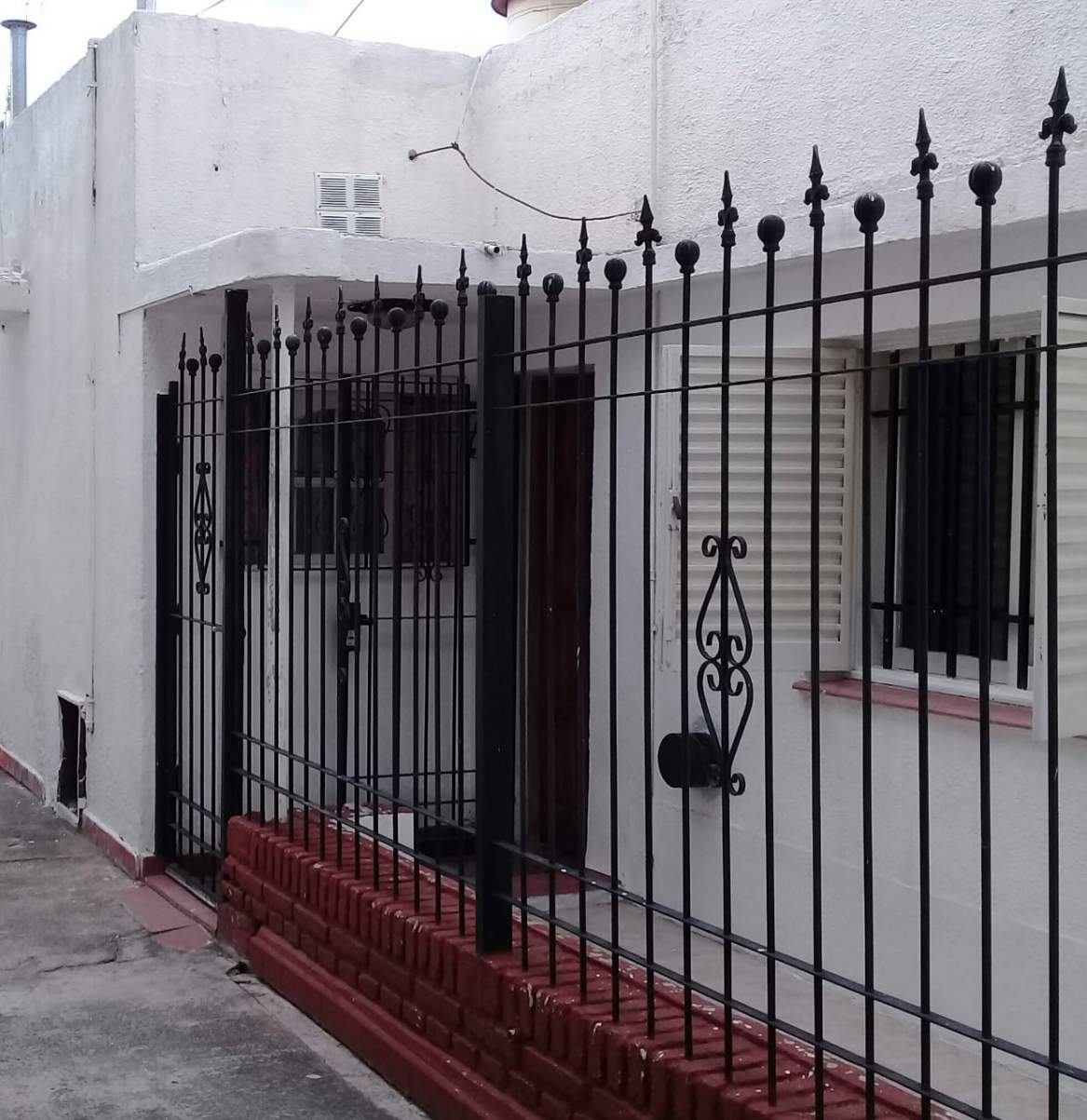 LINDA CASA DOS DORMITORIOS BARRIO SAN MARTIN