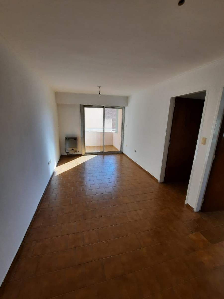 Se vende: Departamentos de dos dormitorios sobre Obispo Trejo.