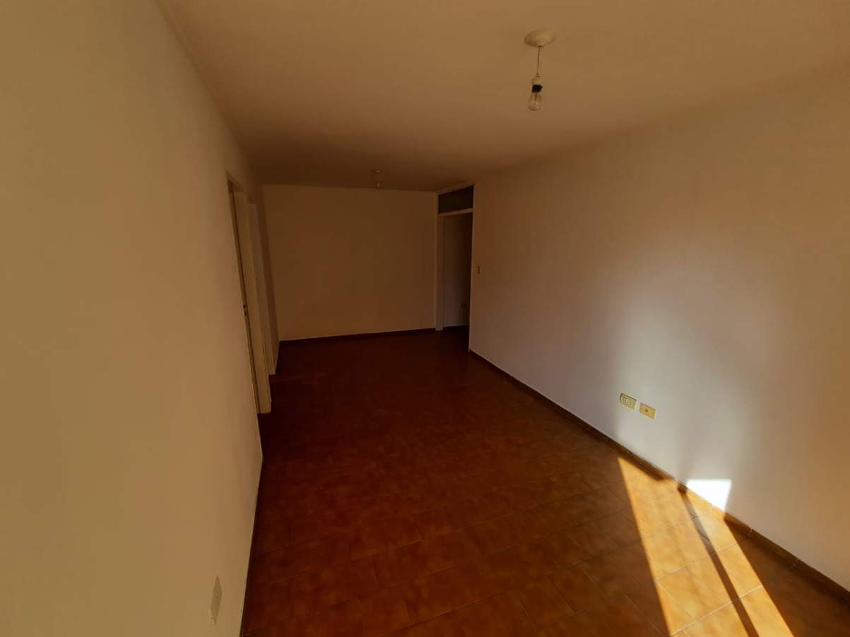 Se vende: Departamentos de dos dormitorios sobre Obispo Trejo.