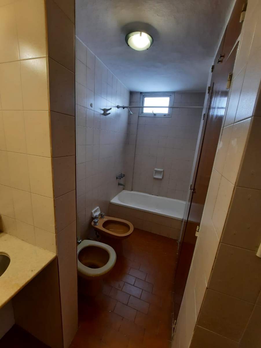 Se vende: Departamentos de dos dormitorios sobre Obispo Trejo.