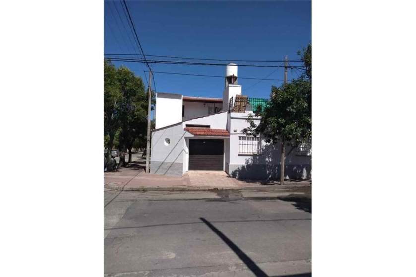 VENTA CASA  DPTO- B ALTO GENERAL PAZ- OPORTUNIDAD DE INVERSION