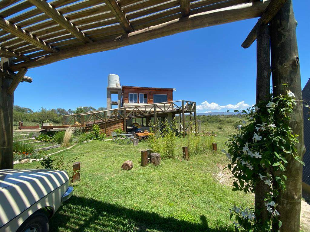 VENDO COMPLEJO DE CABAÑAS EN POTRERO DE GARAY