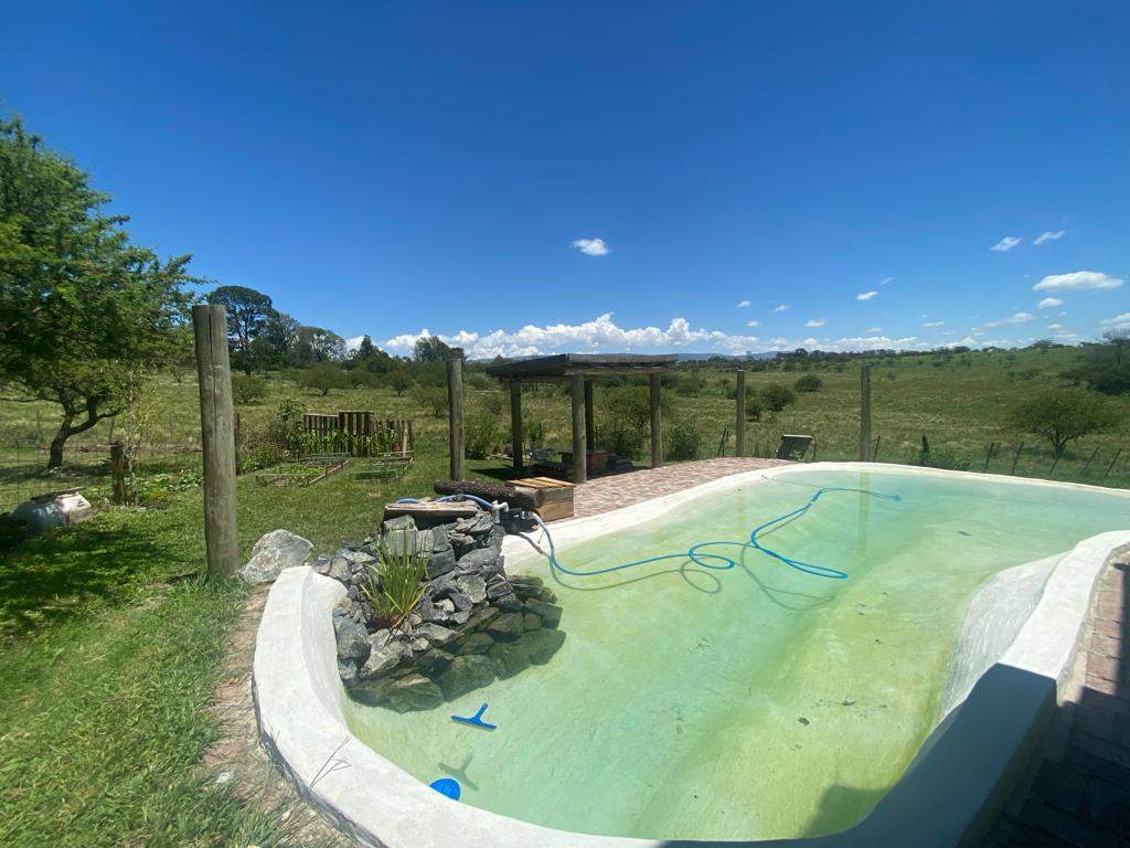 VENDO COMPLEJO DE CABAÑAS EN POTRERO DE GARAY