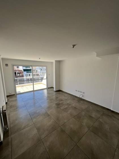 VENTA DEPTO 2 DORM PILETA CATEGORIA- NUEVA CORDOBA