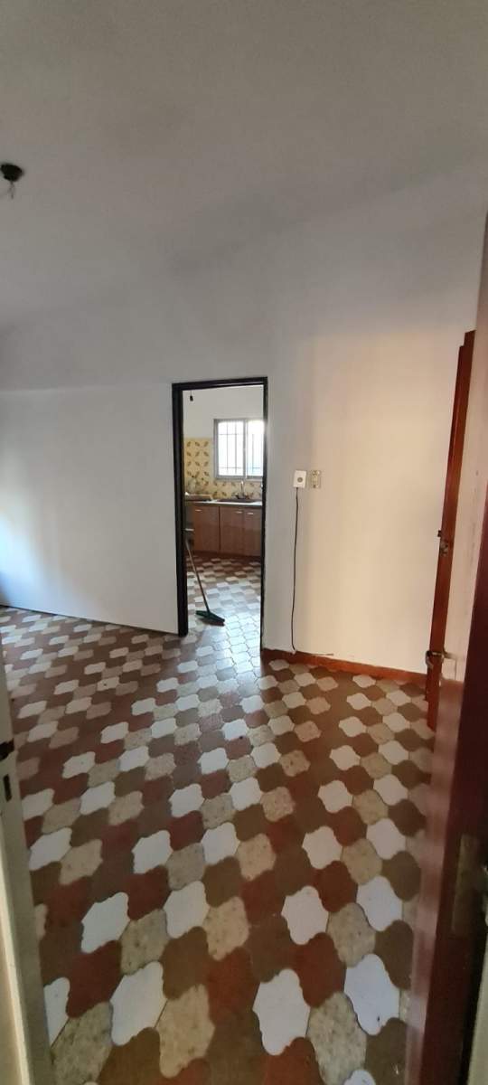 AlquilerSolo Comercial Casa 3 Dormitorios   Escritorio (Río Ceballos-Centro-a 20 mts de Av San Martí