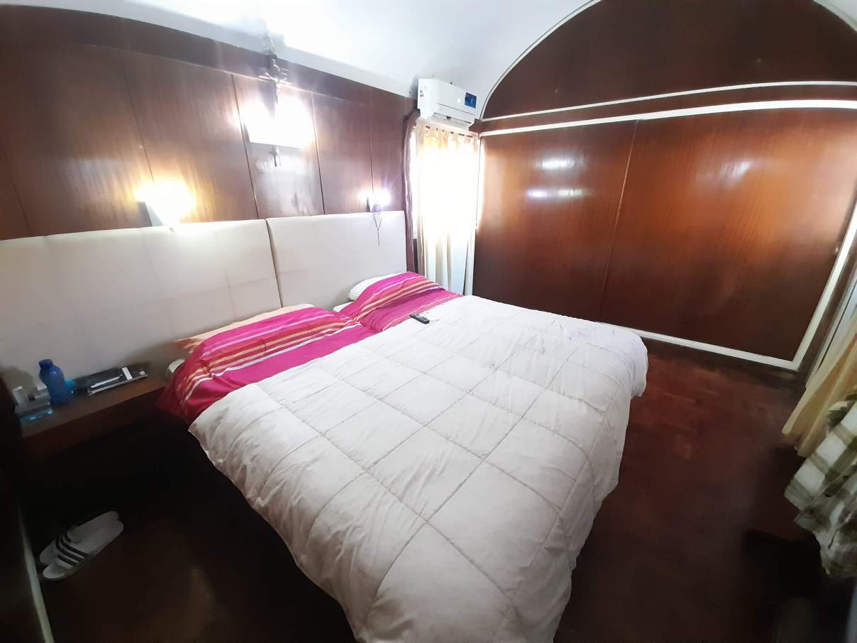 SALVATIERRA VENDE-ESPECTACULAR INMUEBLE EN BARRIO JUNIORS-500M2 TERRENO