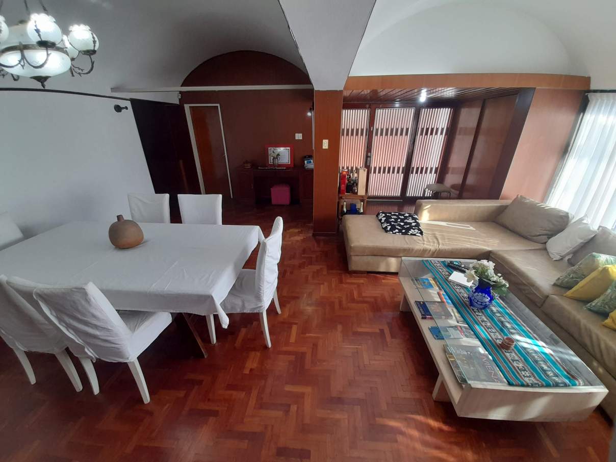 SALVATIERRA VENDE-ESPECTACULAR INMUEBLE EN BARRIO JUNIORS-500M2 TERRENO