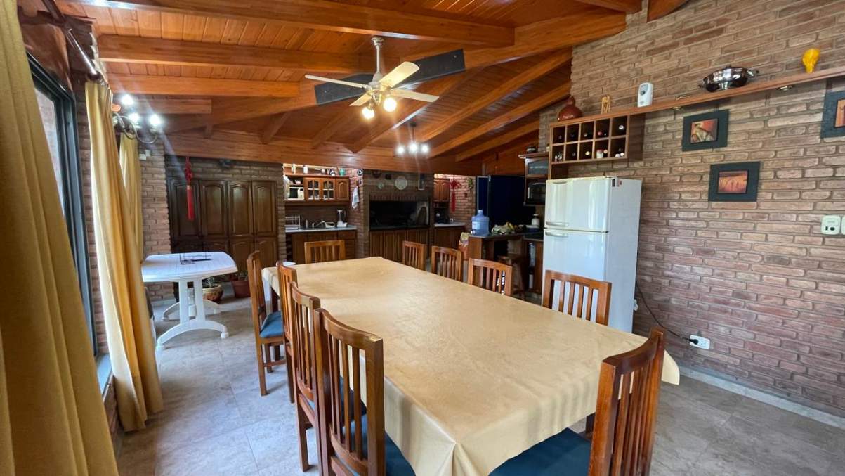 CASA (3 DORM)   DEPTO (2 DORM), EN VILLA CARLOS PAZ,  BARRIO SANTA RITA