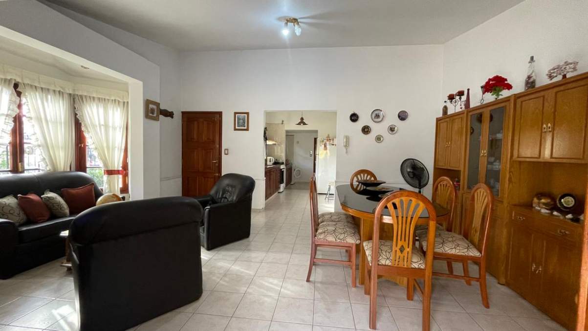 CASA (3 DORM)   DEPTO (2 DORM), EN VILLA CARLOS PAZ,  BARRIO SANTA RITA
