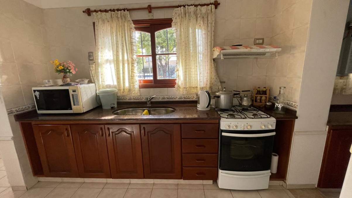 CASA (3 DORM)   DEPTO (2 DORM), EN VILLA CARLOS PAZ,  BARRIO SANTA RITA