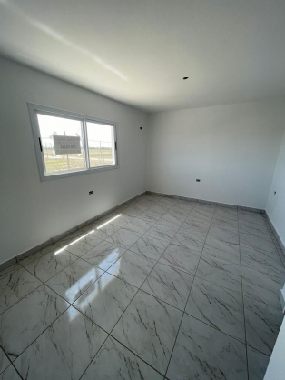 Venta duplex 2 y 3 dorm pileta - Cuestas de Manantiales