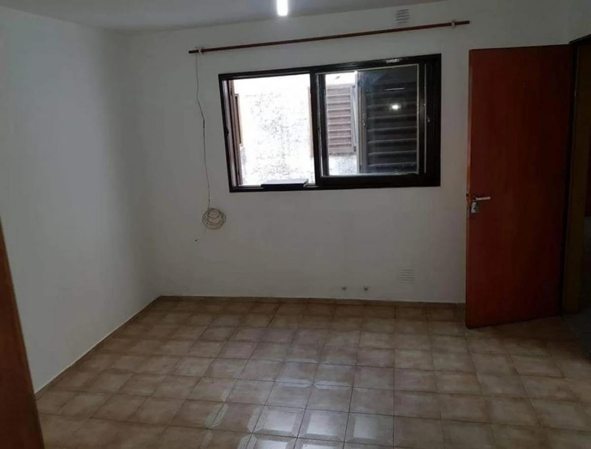 DEPTO EN VENTA DE 1 DORM. EN B° ALBERDI - MUY CERCA DEL HOSP. DE CLINICAS