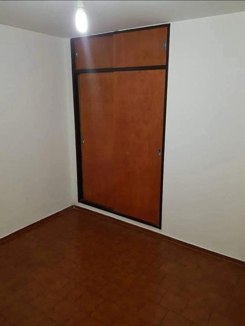 DEPTO EN VENTA DE 1 DORM. EN B° ALBERDI - MUY CERCA DEL HOSP. DE CLINICAS