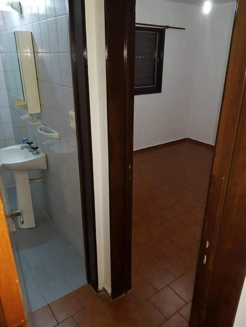 DEPTO EN VENTA DE 1 DORM. EN B° ALBERDI - MUY CERCA DEL HOSP. DE CLINICAS